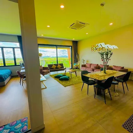 Saradise Kuching Echelon Luxury Condo 3R2B-2Cpark- H Floor Balcony Corner Unit Facing Airport Exterior photo